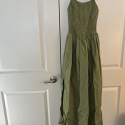 Petal & Pup Olive Smocked Dress size xs 