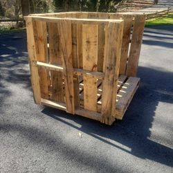 Pallet Box With Wheels Storage Box