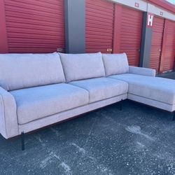 Costco Primo Myla Sofa Chaise Sectional Light Gray – Brand New/Open Box – Only $799