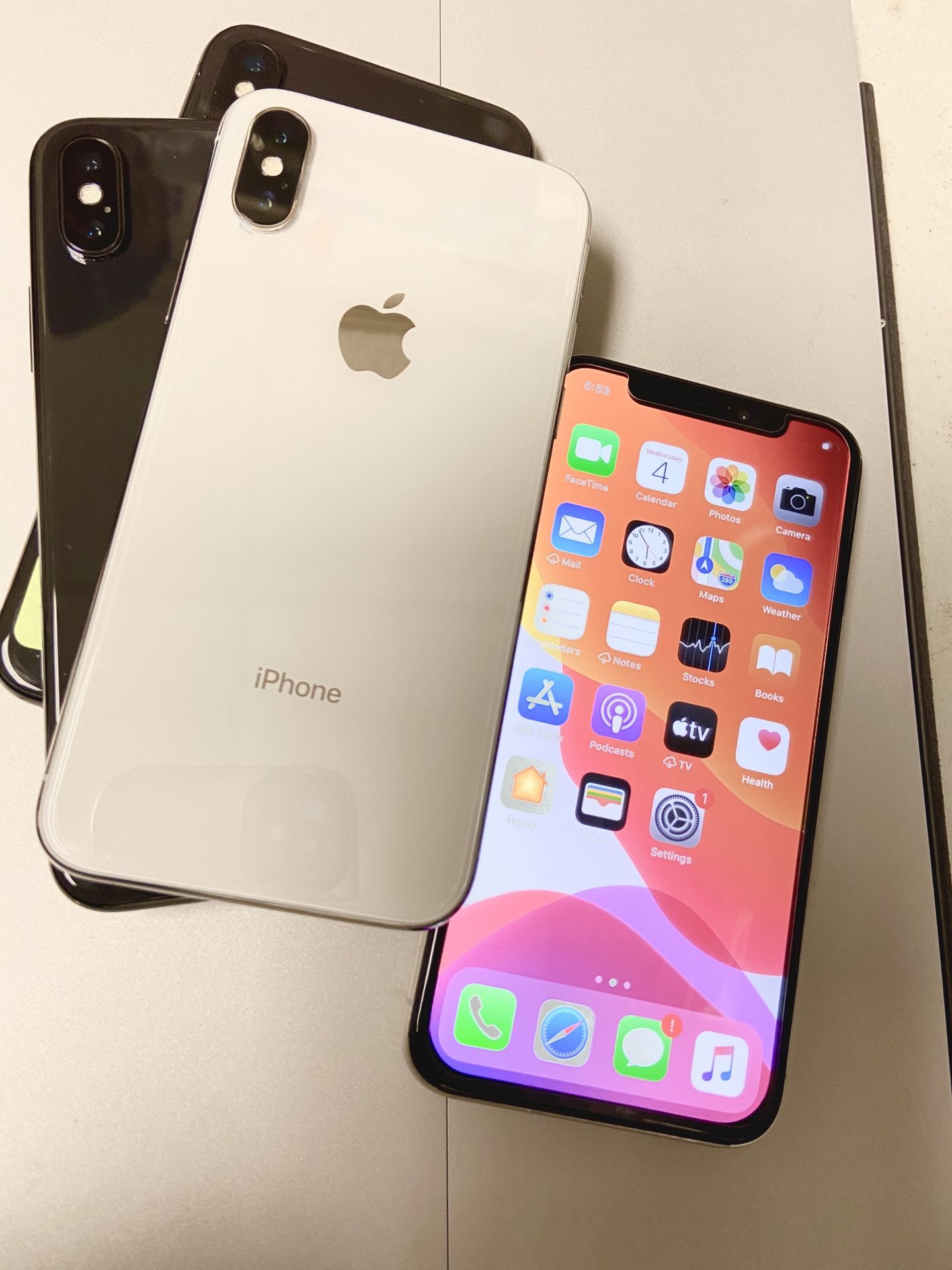 iPhone X 64gb only for AT&T warranty each $439