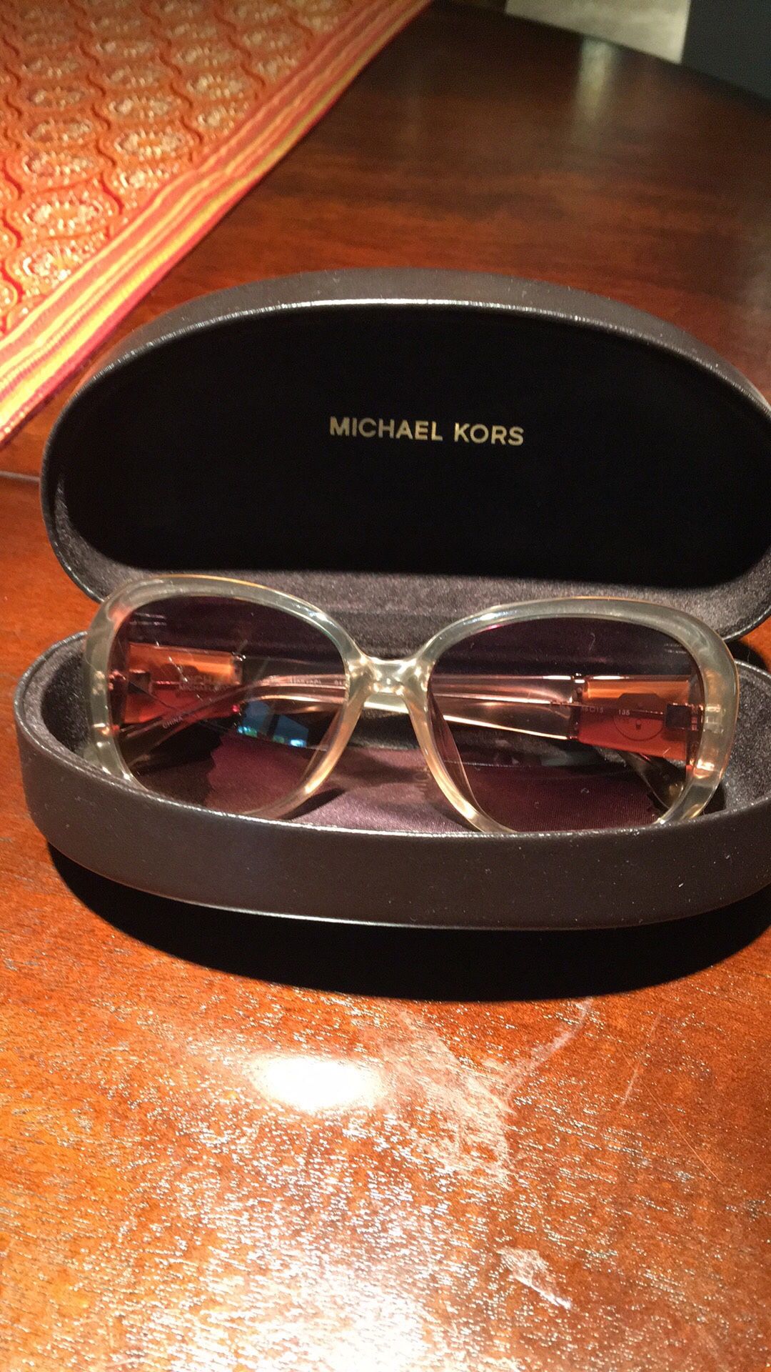 Women’s sunglasses,MICHAEL KORS , like new with case