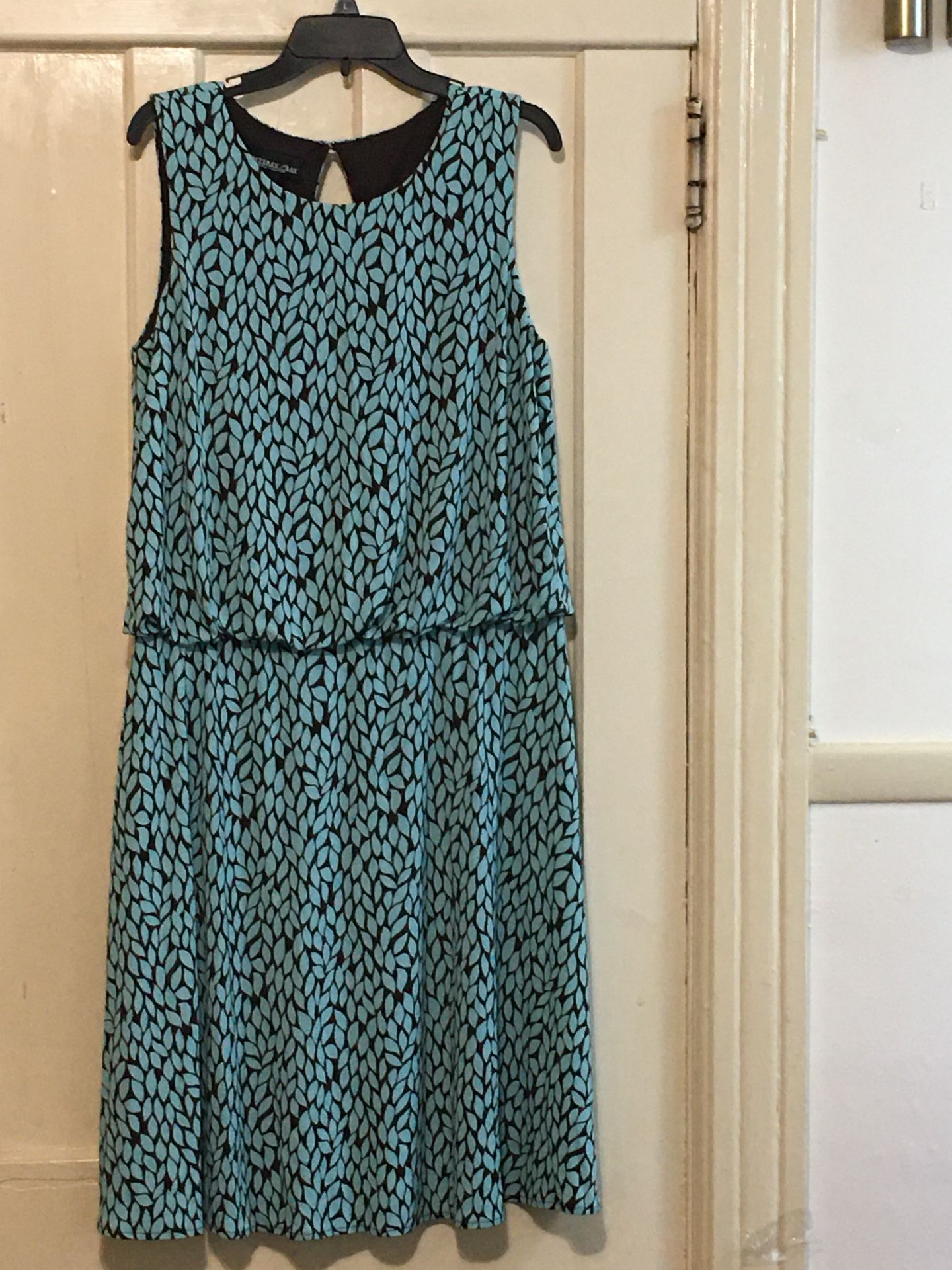 Montrary Bay women’s sleeveless dress 16