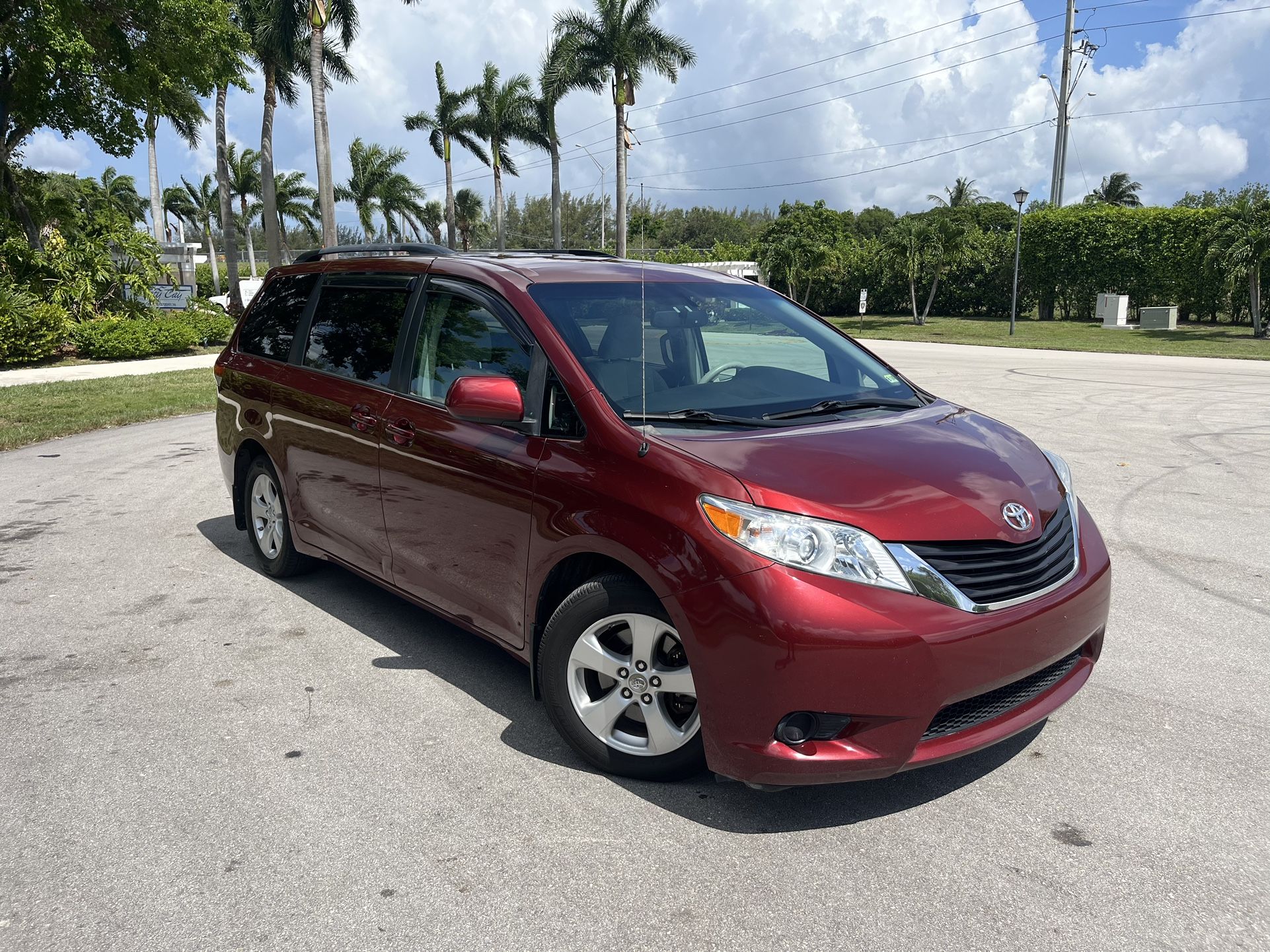 2010 Toyota Sienna