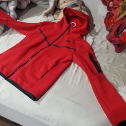 Red Nike Tech