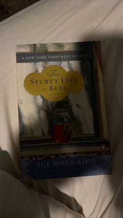 The Secret Life of Bees by Sue Monk Kidd