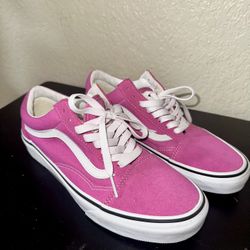 Pink Vans (9 Women’s)