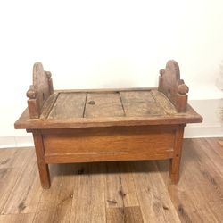 Rare Early Century Wood Trunk, Trunk, Table