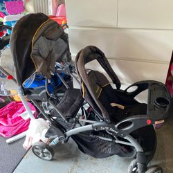 SIT N STAND STROLLER LIKE NEW!