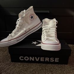 White Converse Chuck Taylor High-Top (Men’s 9.5)