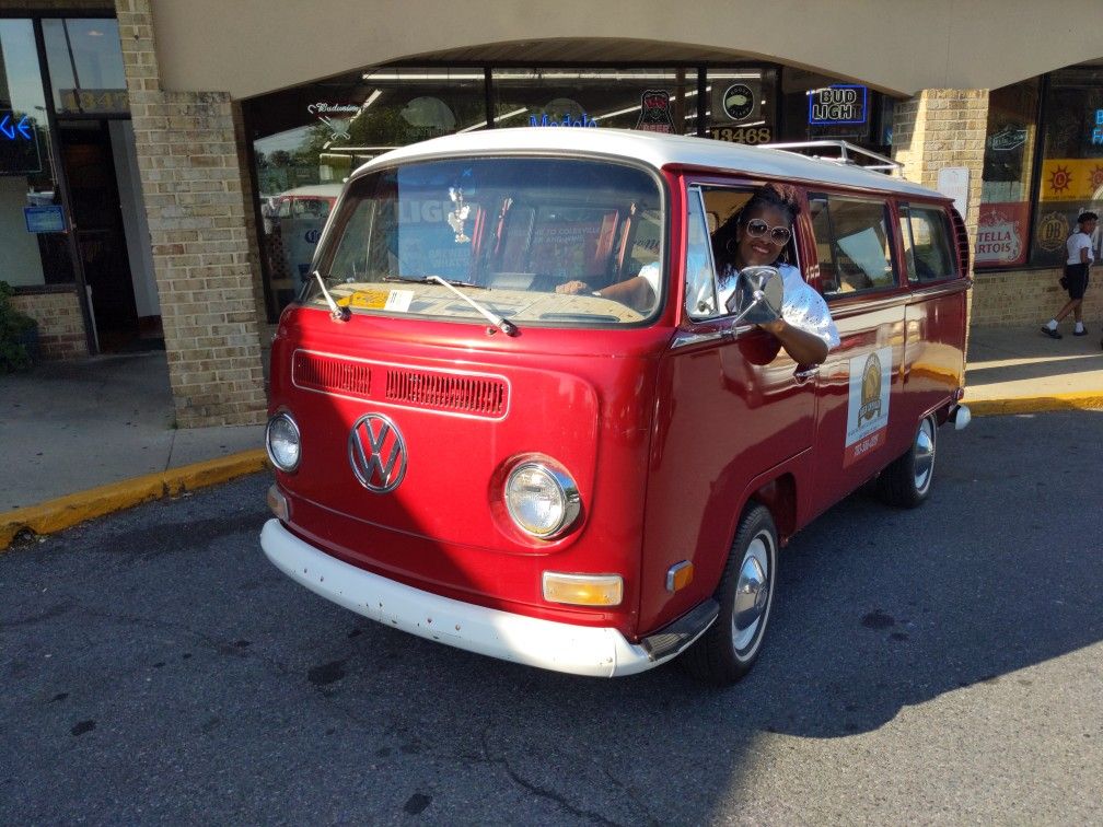 1970 VW BUS TYPE II TRANSPORTER