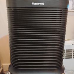 Honeywell Air Purifier 
