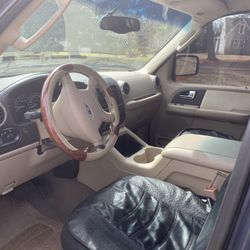 Ford Expedition