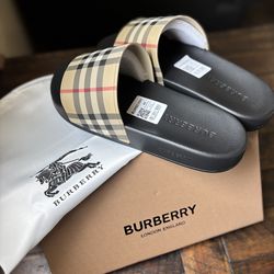 Burberry slides size 10