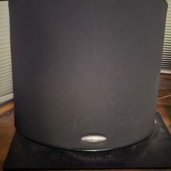 This is a Polk Audio LSiM 702 F/X surround speaker