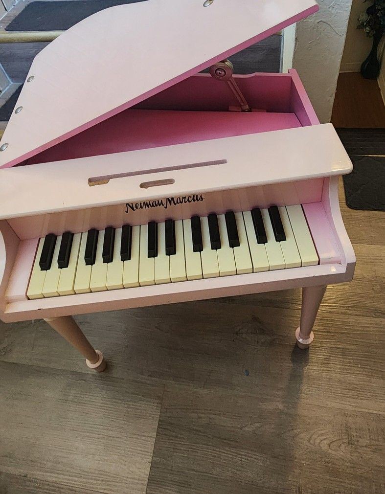 Kids Neiman Marcus Piano