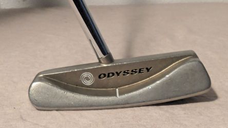 Odyssey White Hot Tour #2CS RH Blade Putter Steel Shaft Silver w/ Orange Grip