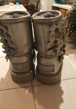 Toddler uggs great condition hardly used