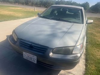 1999 Toyota Camry