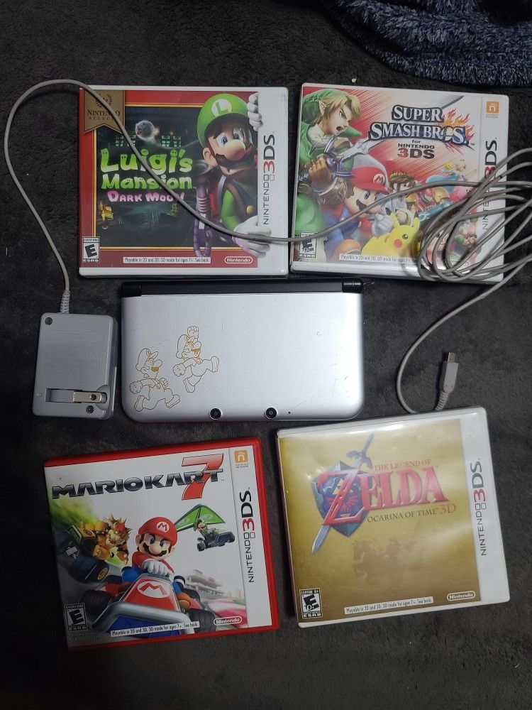 Nintendo 3dsXL Bundle (Mario Luigi 30th Anniversary)