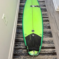 Surfboard 5’9 “SUPER BRAND” 