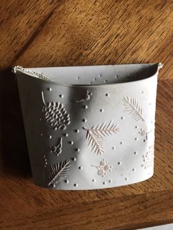 Envelope holder by door