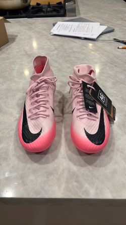 Pink Nike air Zoom Mercurial size 9.5 artificial grass cleats