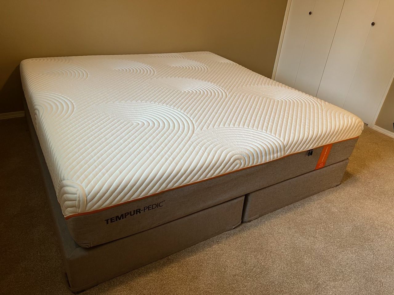 TempurpedicContour Elite King Mattress And Box spring for Sale in