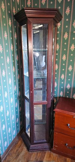 Glass display cabinet