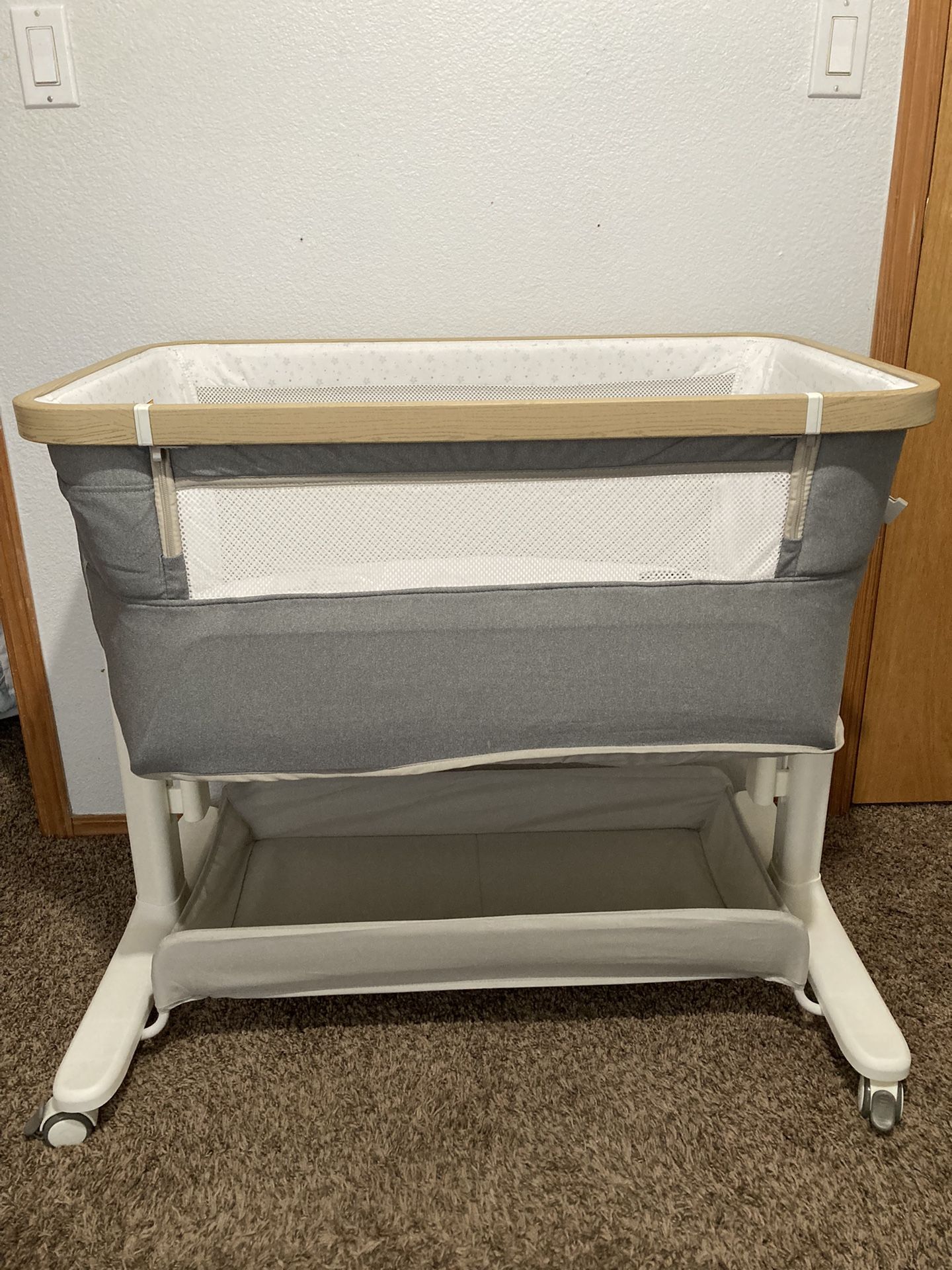 Electric Rocking Bassinet