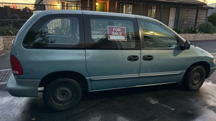 1997 Dodge Caravan