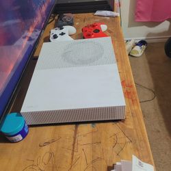 Xbox 1 Digital With Extra Red Remote 