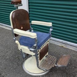 1900s Antique Emil J Paidar Porcelain Enamel Barber Chair