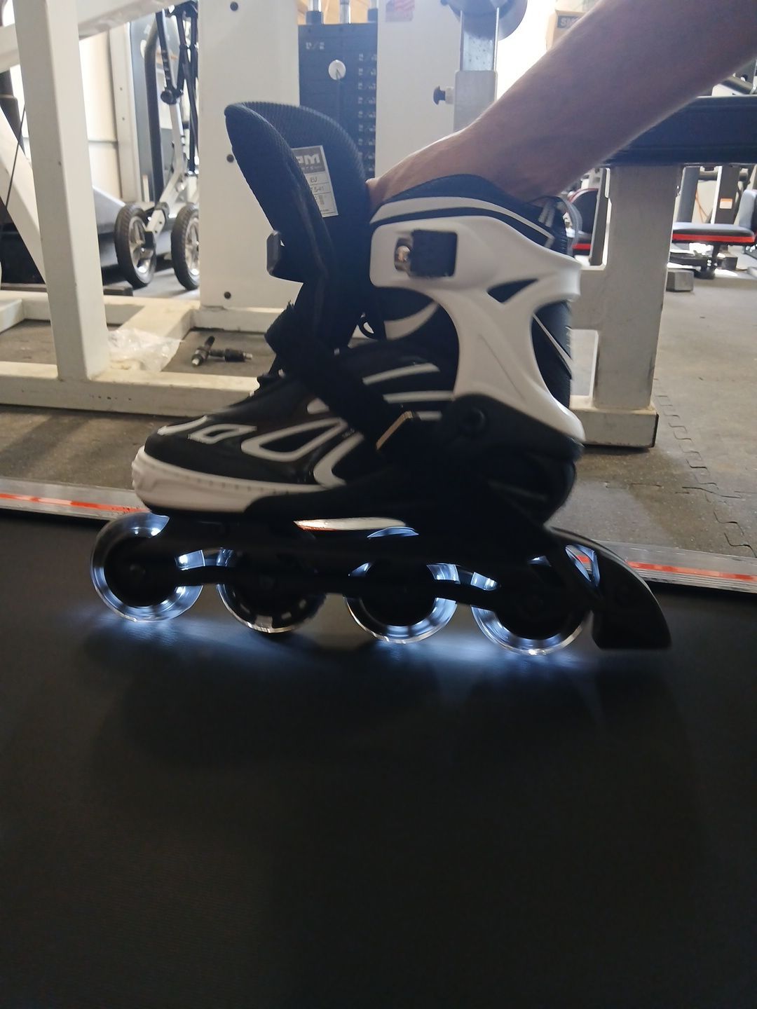 Roller skates 5 to 8.5 men