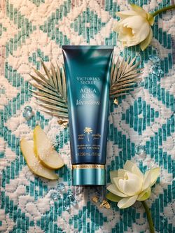 Victoria's Secret Aqua Kiss Vacation Fragrance Lotion
