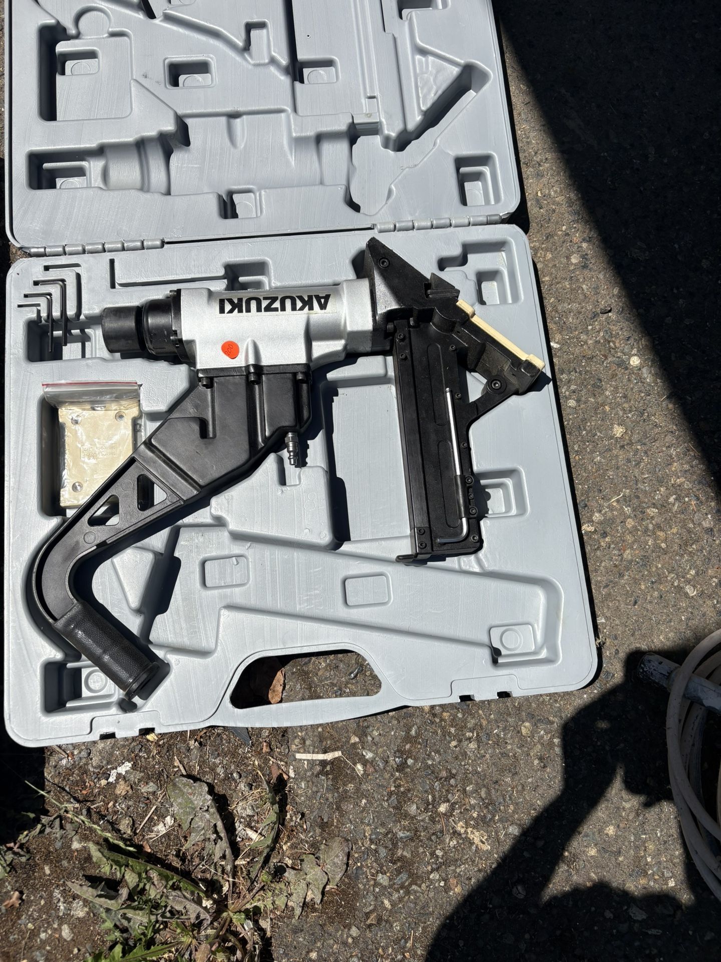 Flooring Nailer