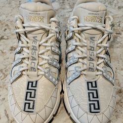 Versace Trigreca Sneakers