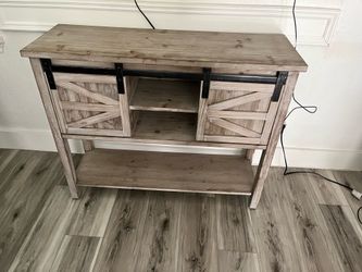 Farmhouse console entryway table