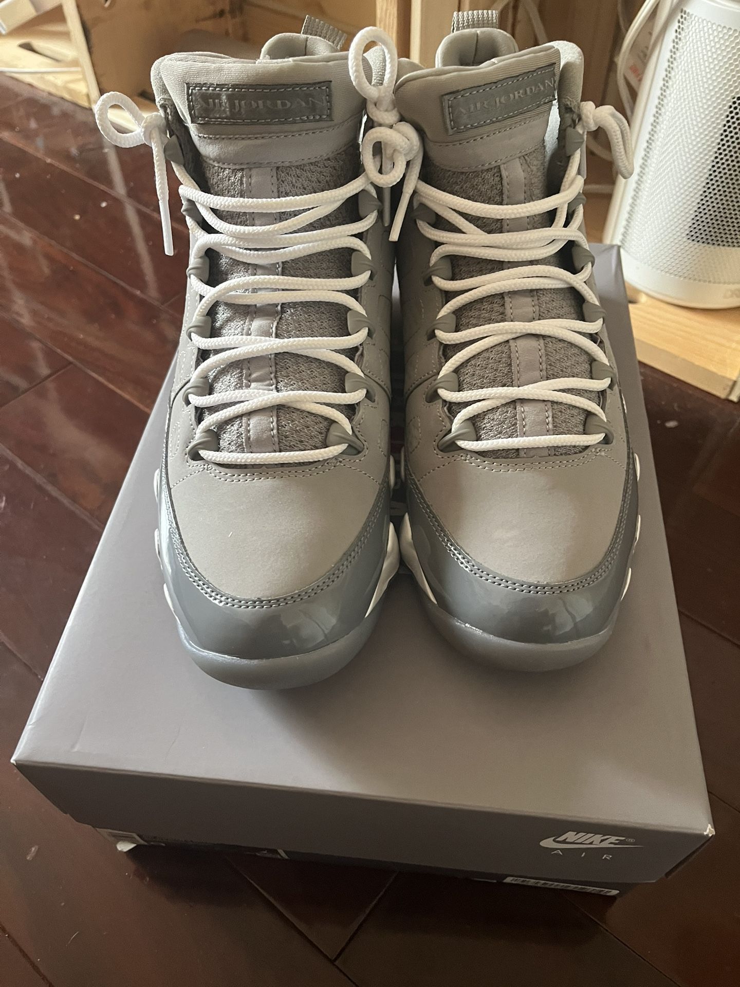 Air Jordan 9 Cool Grey Size 9