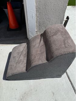 Dog stairs