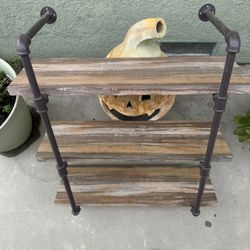 Wall Shelf 