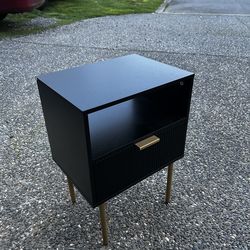 Night Stand (2 of them)