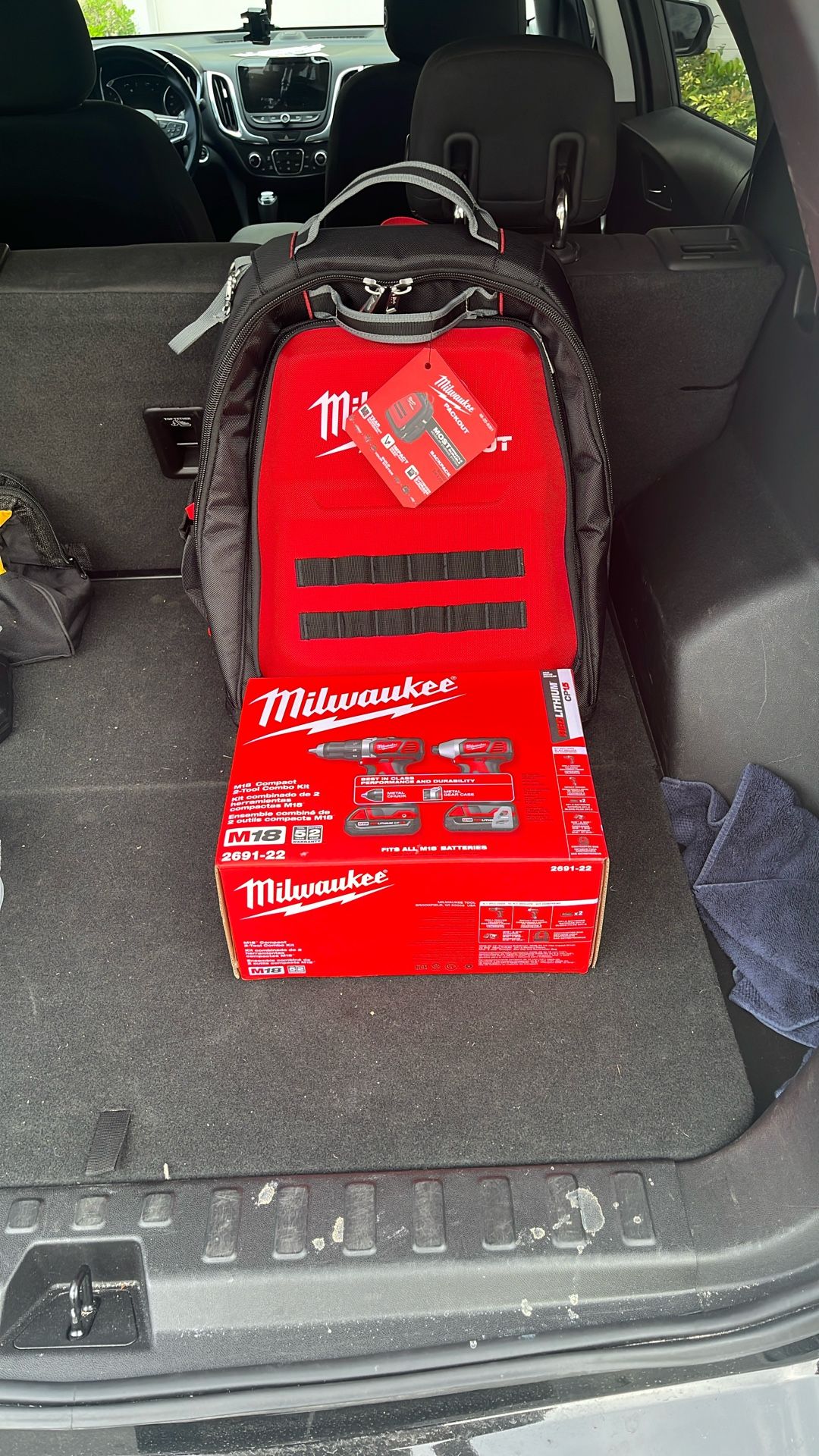 M18 Combo Kit And Pack out Backpack Milwaukee