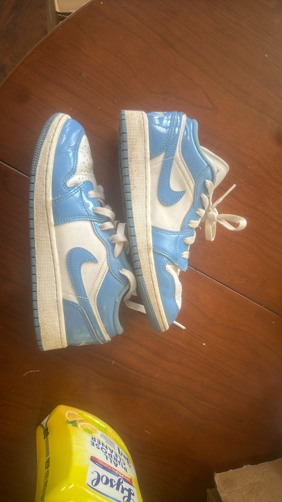 Jordan, Low Size Youth, Blue, And White Used