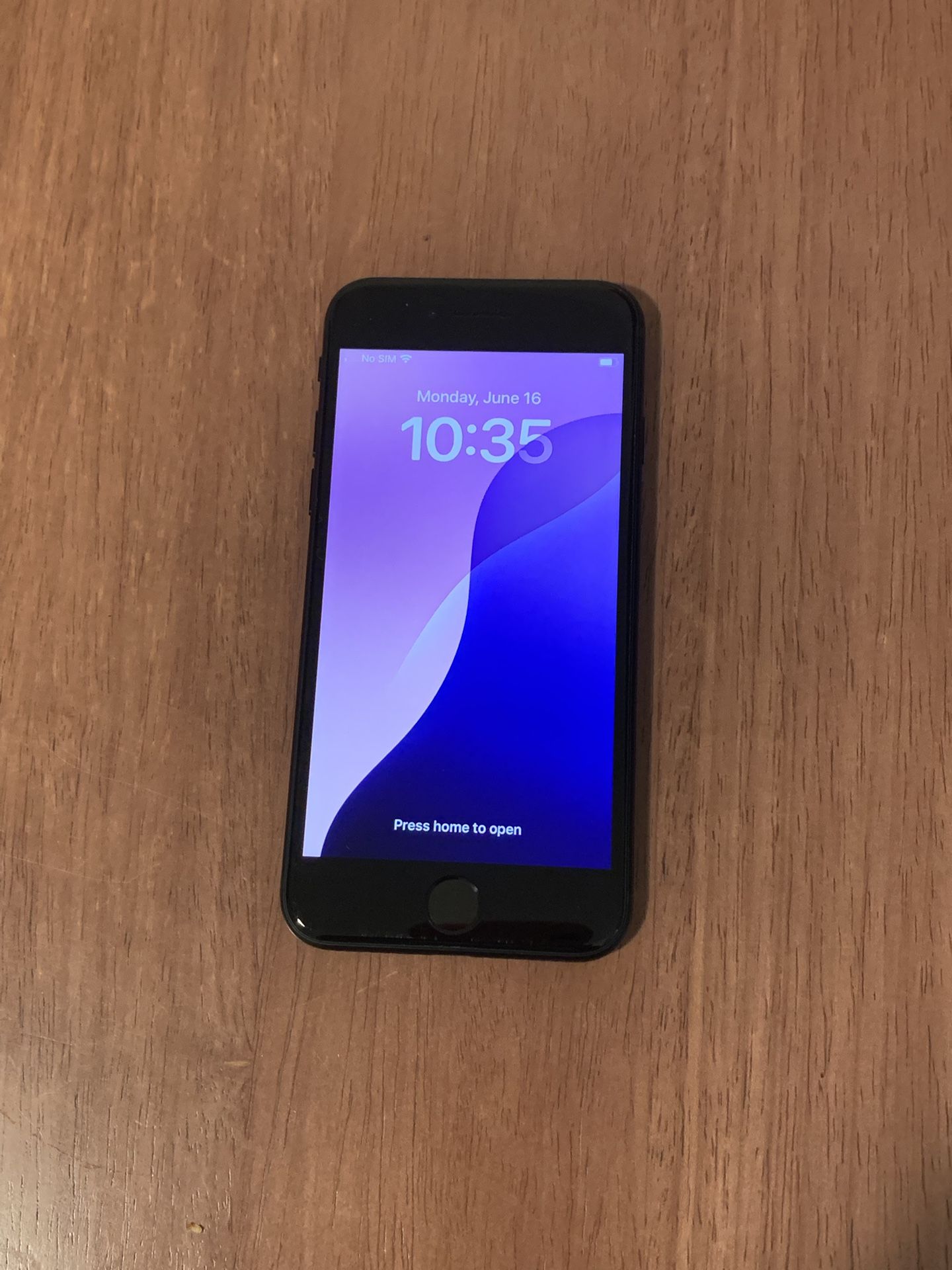 iPhone SE 3rd Generation ( Unlocked) 64gb Black Color