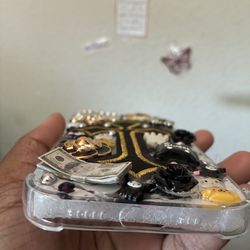 iPhone 16e/gold’black:made by Jaylah’s junkyard casez
