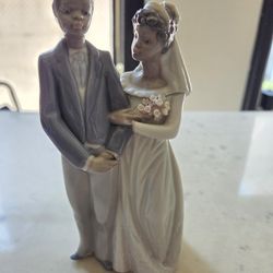 Lladro Porcelain Figurine