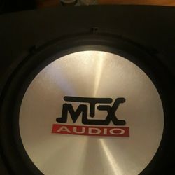 2  10 In MTX Thunder 4500 Subwoofers