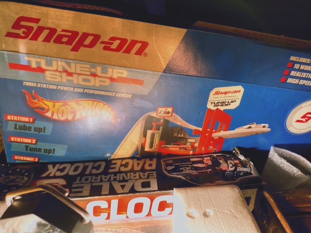 Vintage Snap On Tune Up Shop Hot Wheels
