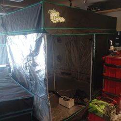 10 By 10 Grow Tent With Light And Amp Exhaust Sold Separately 