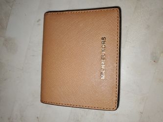 Michael Kors bifold